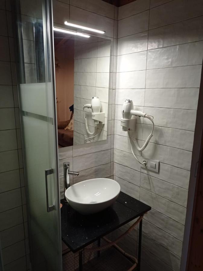 Apartamentos Casa Rural El Ventanico Olocau del Rey Eksteriør bilde