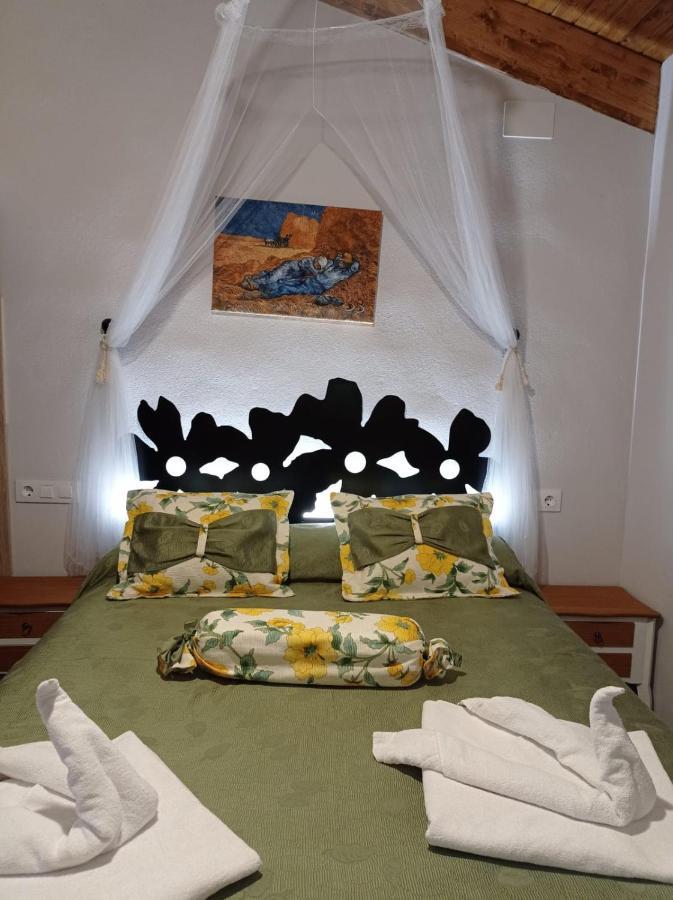 Apartamentos Casa Rural El Ventanico Olocau del Rey Eksteriør bilde